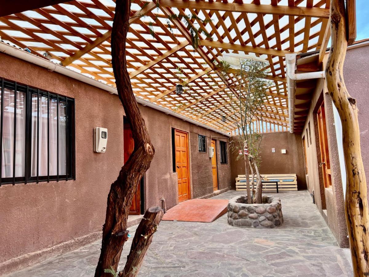 Hostal Qachi Chentura Сан-Педро-де-Атакама Екстер'єр фото