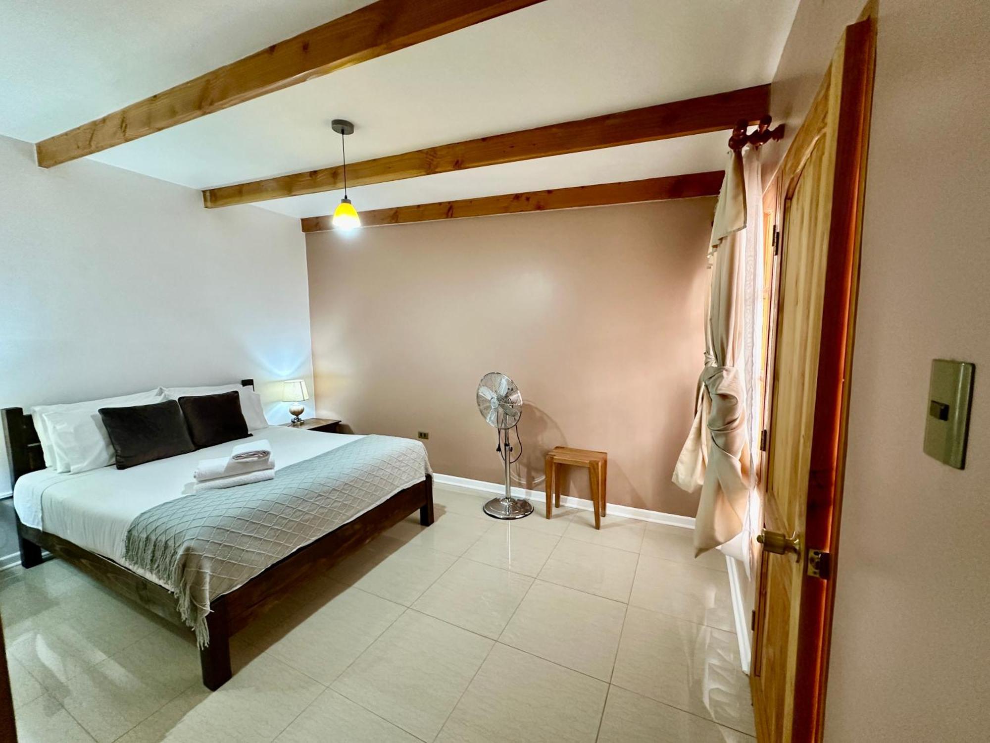 Hostal Qachi Chentura Сан-Педро-де-Атакама Екстер'єр фото
