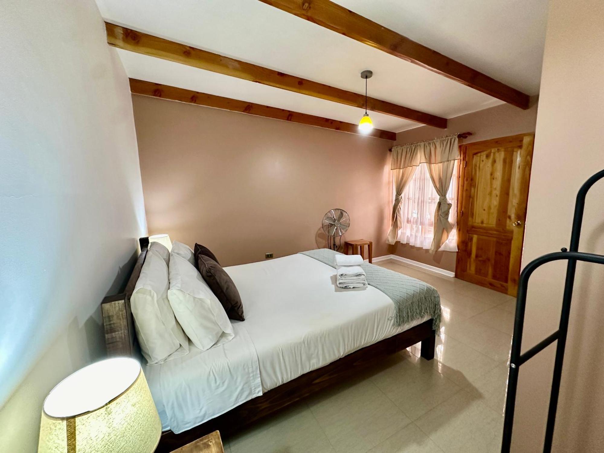 Hostal Qachi Chentura Сан-Педро-де-Атакама Екстер'єр фото