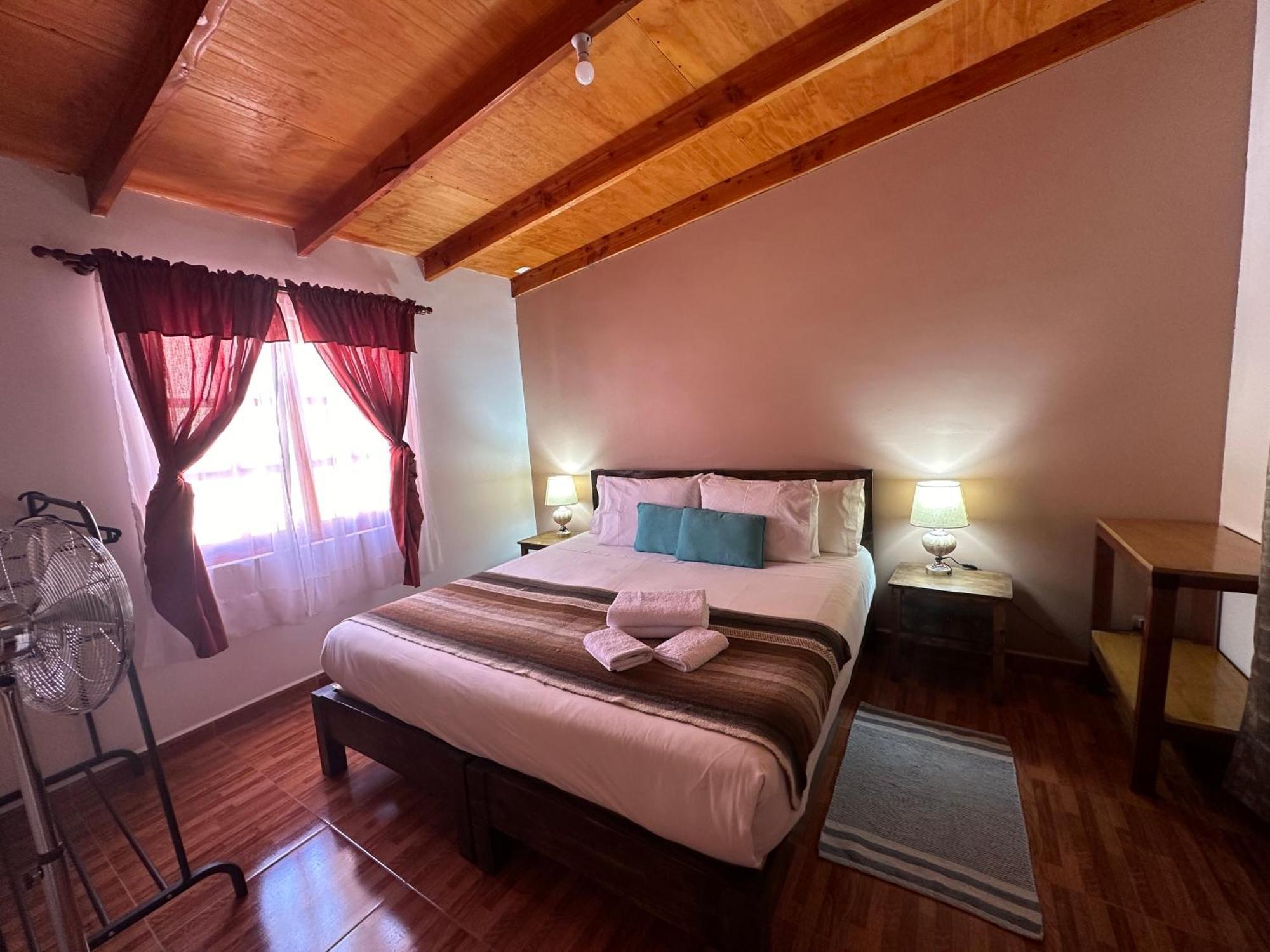 Hostal Qachi Chentura Сан-Педро-де-Атакама Екстер'єр фото