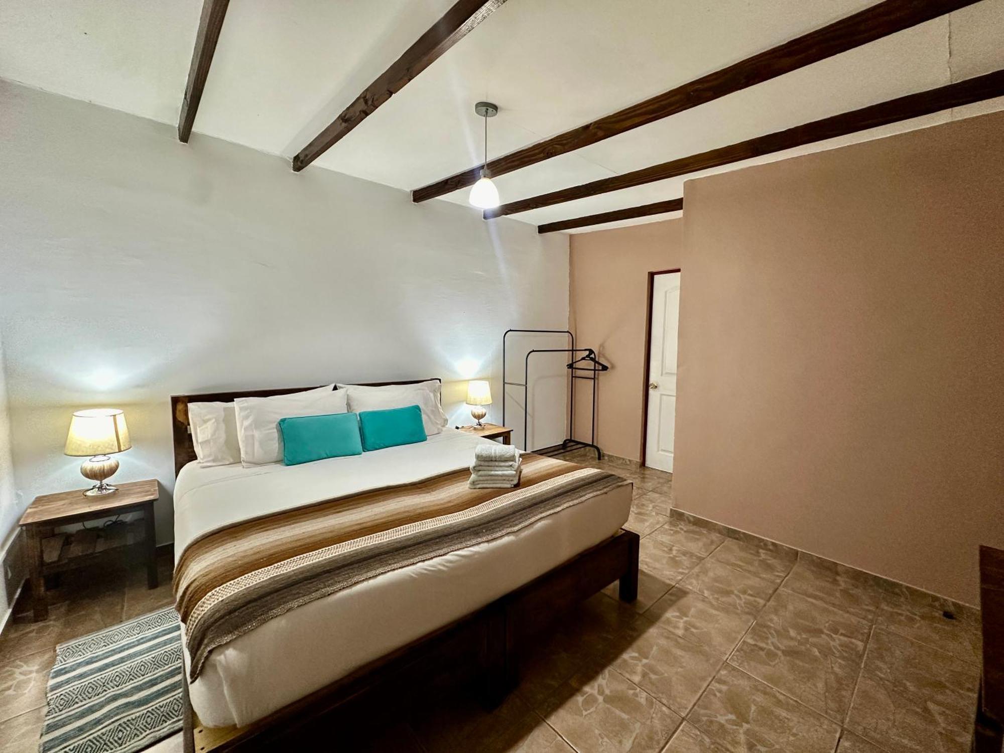Hostal Qachi Chentura Сан-Педро-де-Атакама Екстер'єр фото